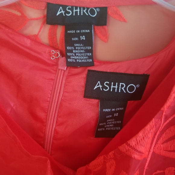 3 piece Skirt Suit - Picture 3 of 11